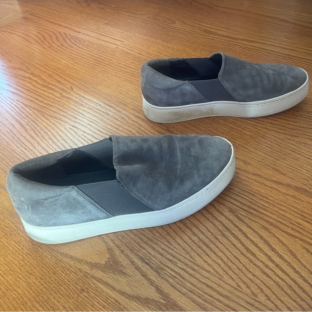 VINCE slip on sneakers